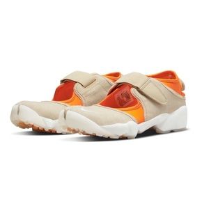 Nike Air Rift Magma Orange